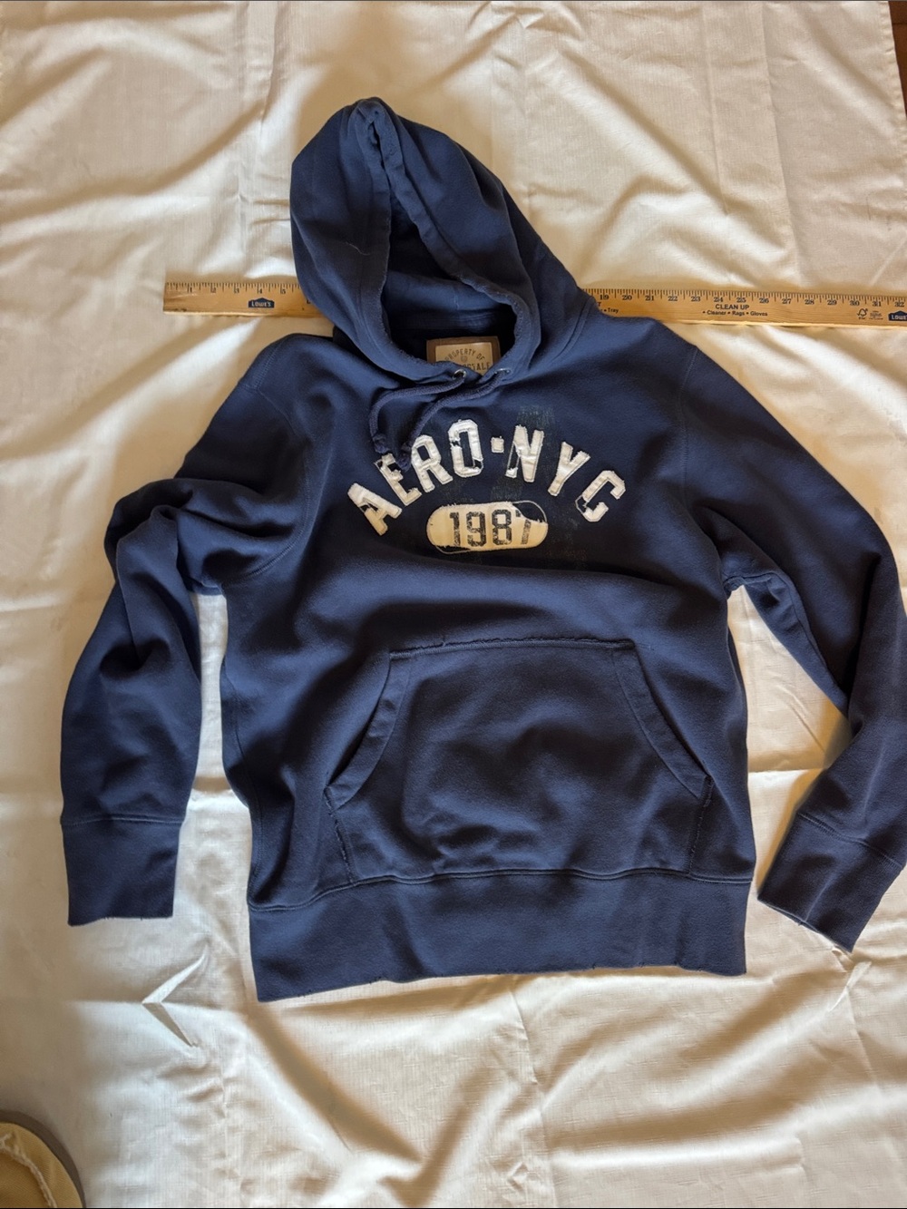 Aeropostale Navy AERO-NYC 1987 Pullover Hoodie - Men's Sweater. Men’s Large